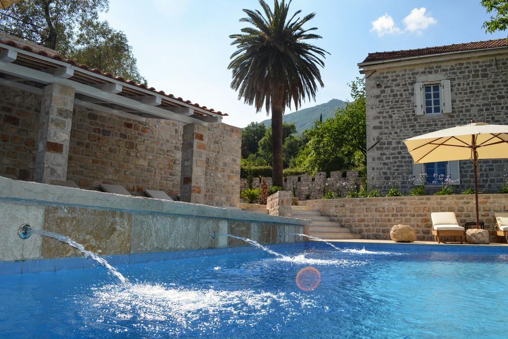 Boutique Hotel Malo Selo Herceg Novi Exteriör bild